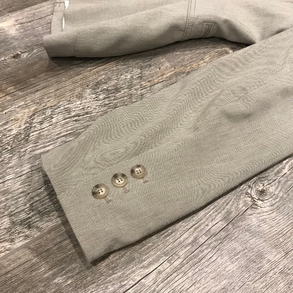 Stylish Button Down Blazer - image 6